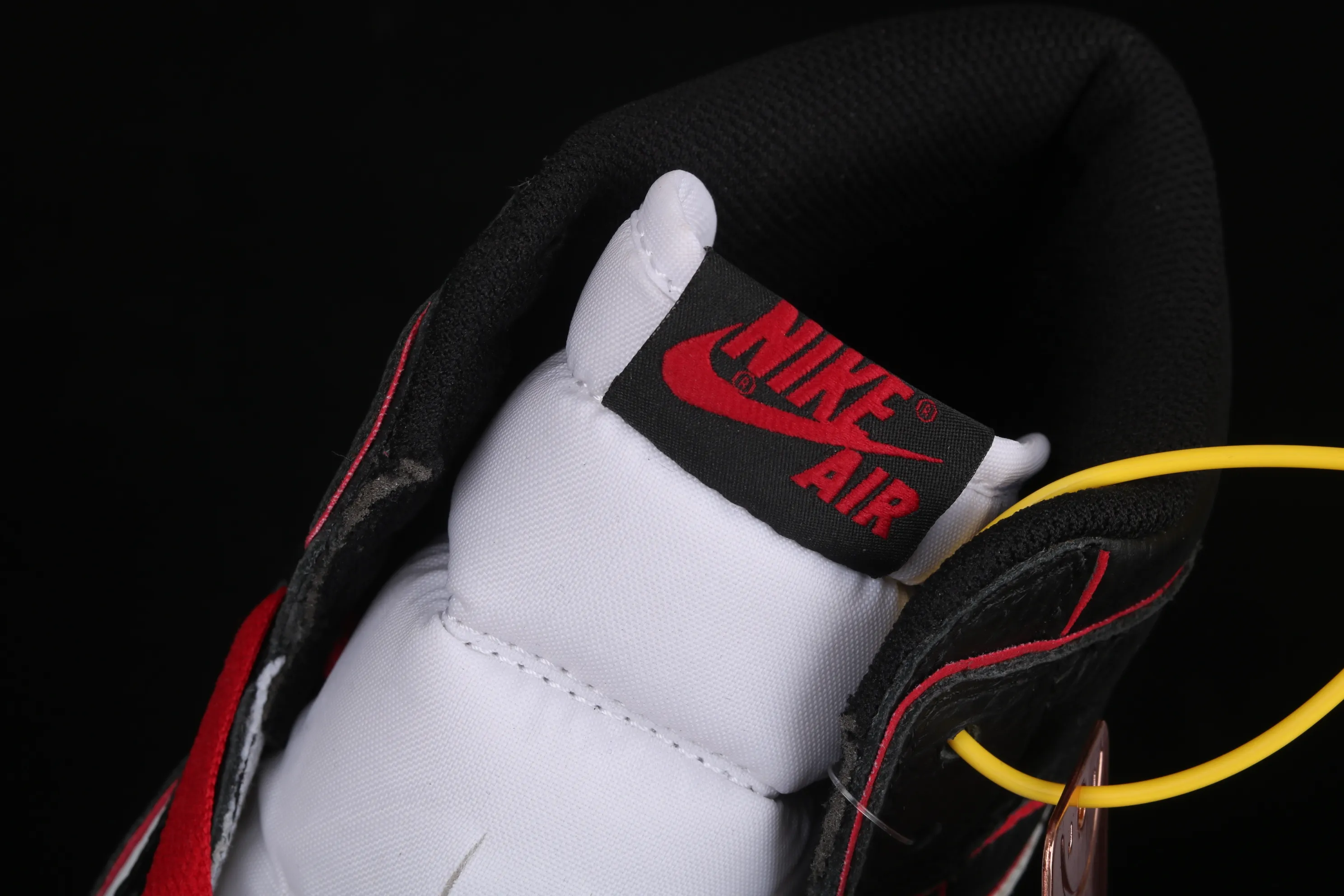 All categories Air Jordan Jordan series basketball shoes Air Jordan 1 High Air Jordan 1 RETRO HIGH OG AJ1 Joe 1 new black and red high frequency flying wing LOGO 555088-062
